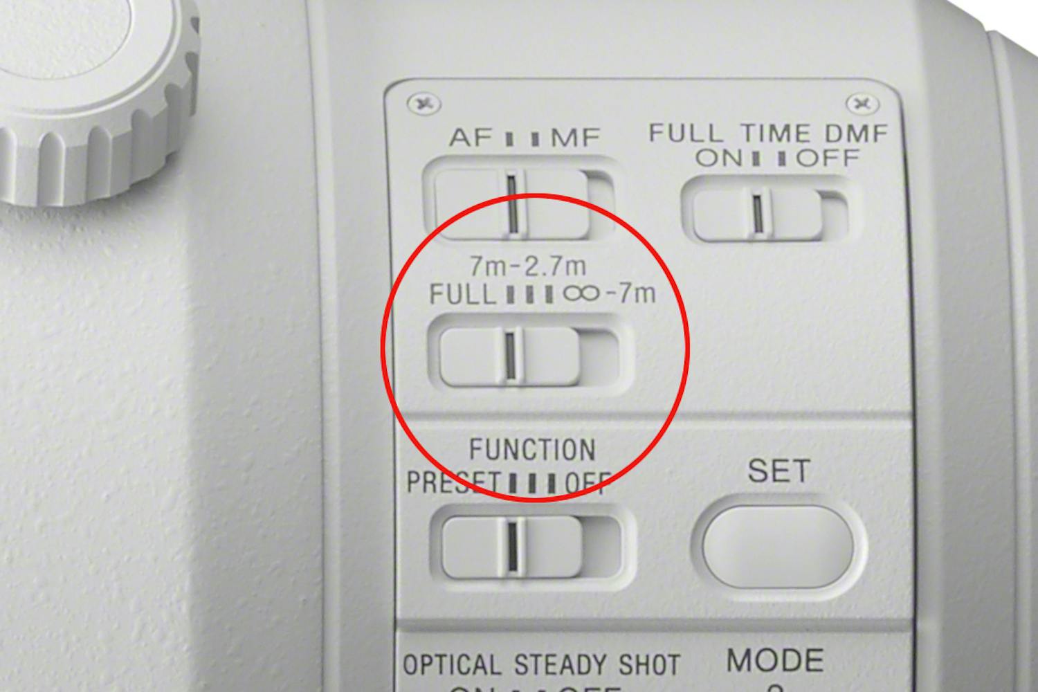 Fokusbegrænser på teleobjektiv fra Sony.